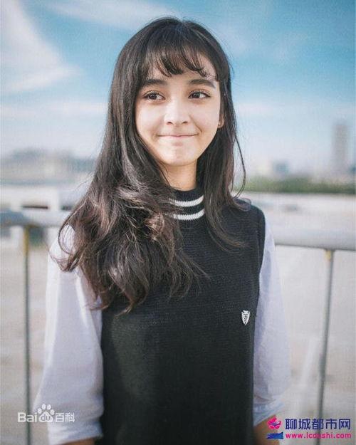 娱乐吃瓜酱素颜